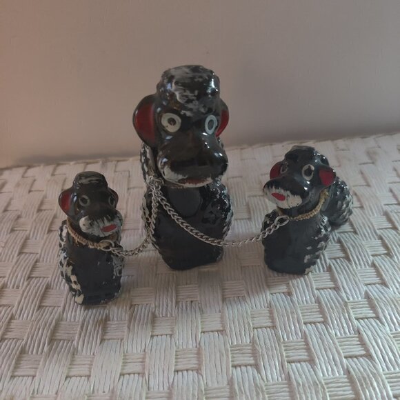 French Poodle Mom and Pups taking a walk , Vintage from Japan, pure silliness! - Picture 3 of 6